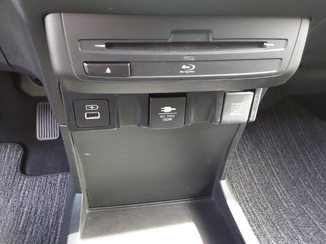 Used 2024 Honda Odyssey Touring image 46