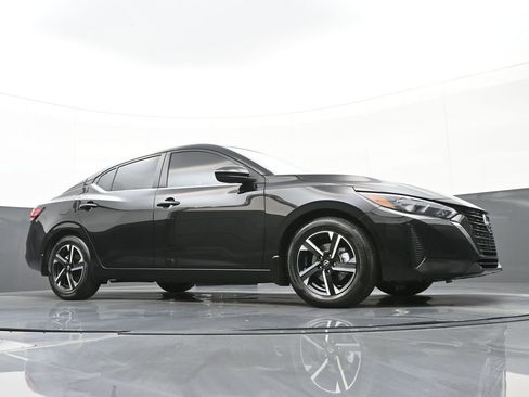 Used 2025 Nissan Sentra SV w/ All-Weather Package image 37