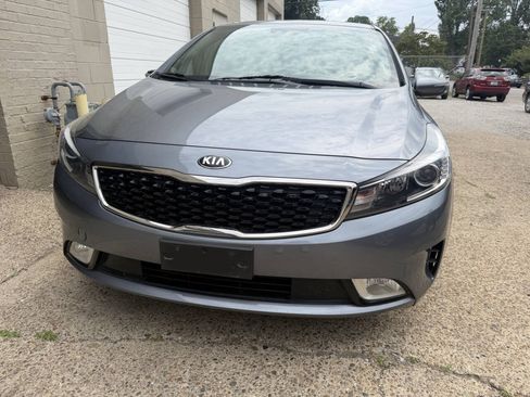 Used 2017 Kia Forte EX w/ EX Premium Plus Package FWD image 17