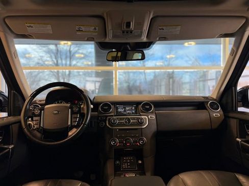 Used 2016 Land Rover LR4 HSE image 39