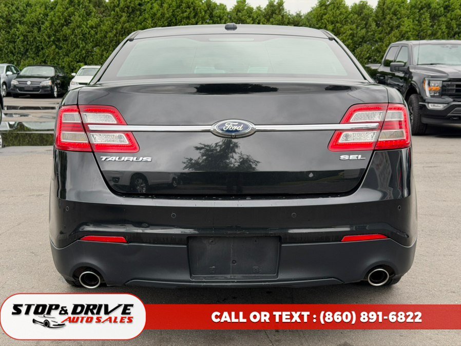 Used 2015 Ford Taurus SEL FWD image 6