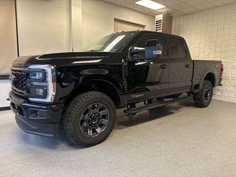 Used 2024 Ford F250 Lariat w/ Lariat Ultimate Package AWD/4WD image 43