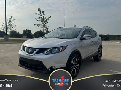 Used 2017 Nissan Rogue Sport SL w/ SL Premium Package