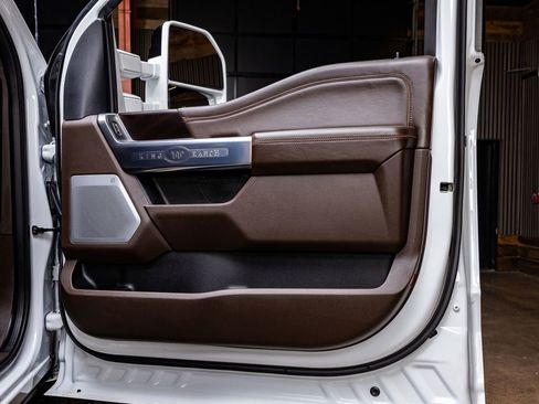 Used 2024 Ford F250 King Ranch w/ Chrome Package image 36