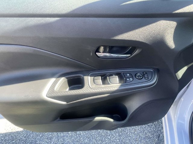 Used 2025 Nissan Versa SV w/ Trunk Package FWD image 16
