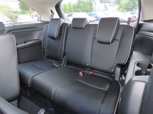 New 2026 Honda Odyssey Touring image 15
