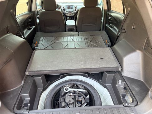 Used 2020 Chevrolet Equinox LT FWD image 15