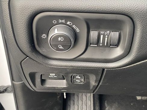 New 2026 RAM 1500 Laramie image 28