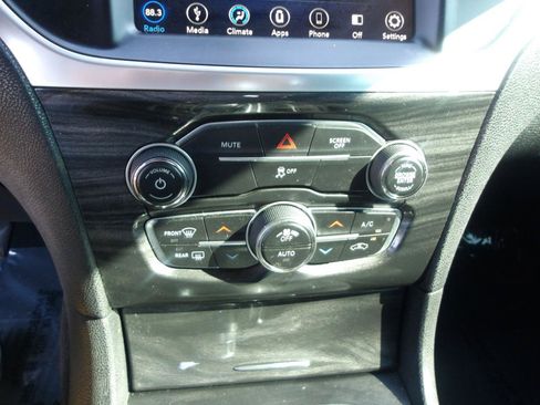 Used 2019 Chrysler 300 Touring w/ Sport Appearance Package RWD image 23