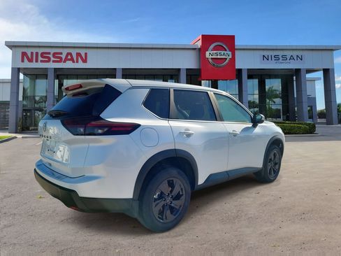 New 2026 Nissan Rogue SV w/ Cold Weather Package image 2