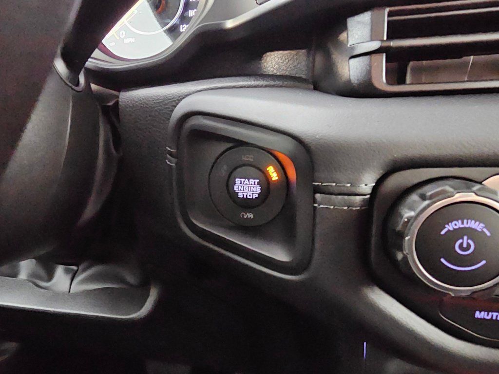 New 2026 Jeep Gladiator Sport AWD/4WD image 27