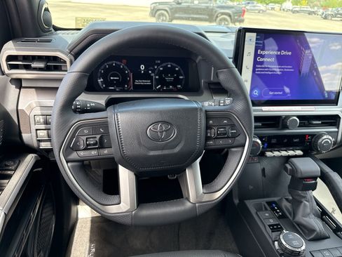 Certified 2026 Toyota 4Runner TRD Sport Premium AWD/4WD image 11