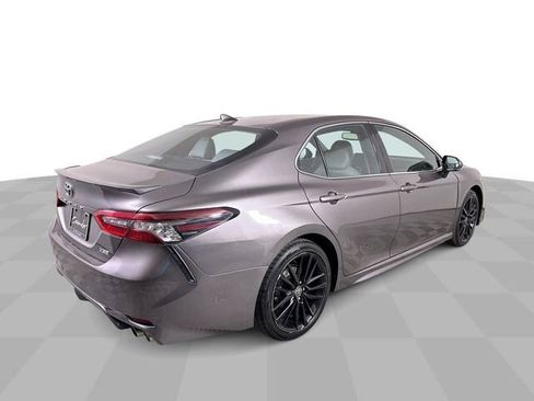 Used 2024 Toyota Camry XSE image 8