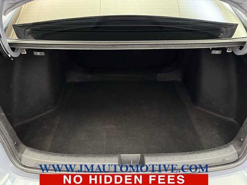 Used 2022 Honda Civic Touring image 17