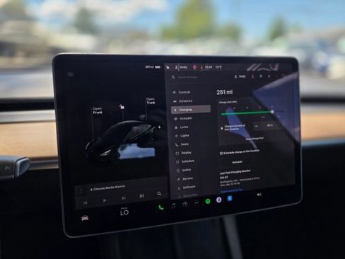 Used 2021 Tesla Model 3 Long Range AWD/4WD image 37