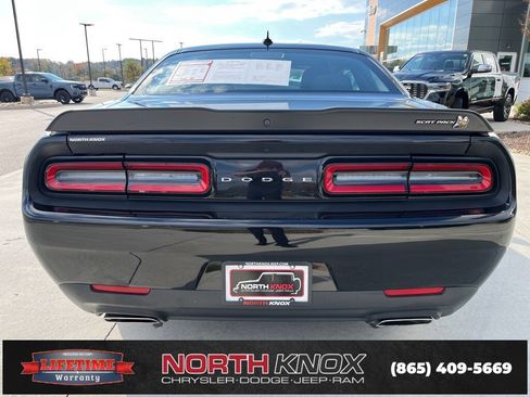 Used 2022 Dodge Challenger R/T Scat Pack image 19