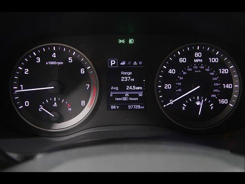 Used 2018 Hyundai Tucson Sport w/ Cargo Package FWD image 8