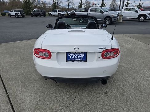 Used 2013 MAZDA MX-5 Miata Club image 6