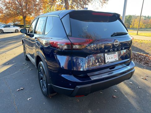New 2026 Nissan Rogue SV image 5