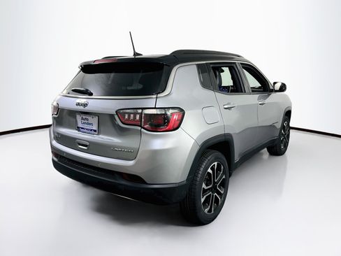 Used 2023 Jeep Compass Limited AWD/4WD image 5
