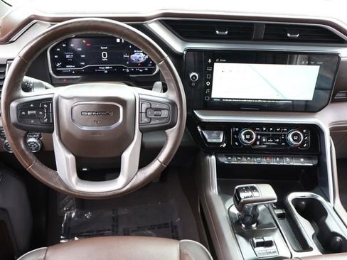 Used 2023 GMC Sierra 1500 Denali w/ Denali Reserve Package AWD/4WD image 19