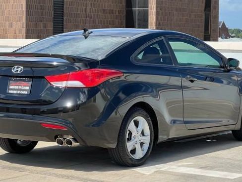 Used 2013 Hyundai Elantra image 57