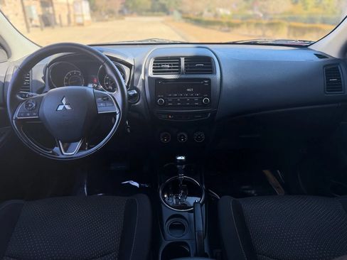 Used 2016 Mitsubishi Outlander Sport ES image 10