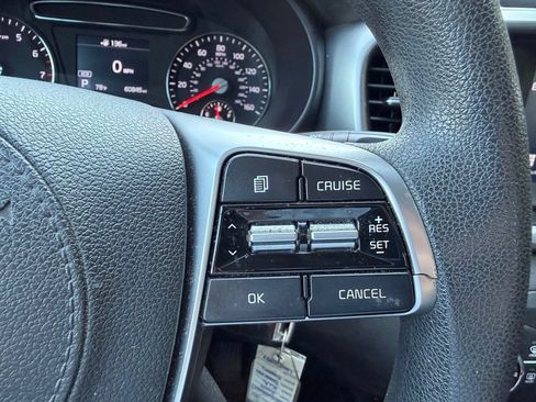 Used 2019 Kia Sorento AWD image 21