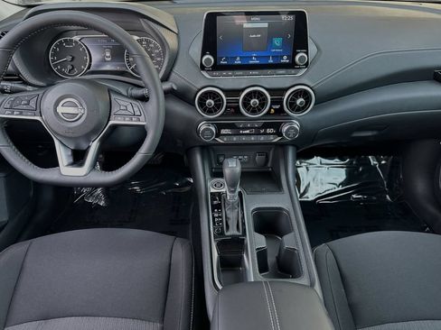New 2025 Nissan Sentra SV w/ All-Weather Package FWD image 9