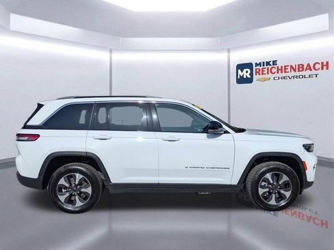 Used 2024 Jeep Grand Cherokee Limited 4xe AWD/4WD image 3