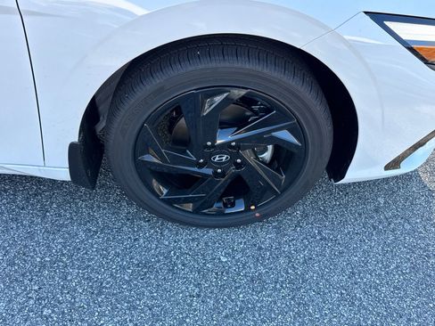 New 2026 Hyundai Elantra SEL Sport image 12