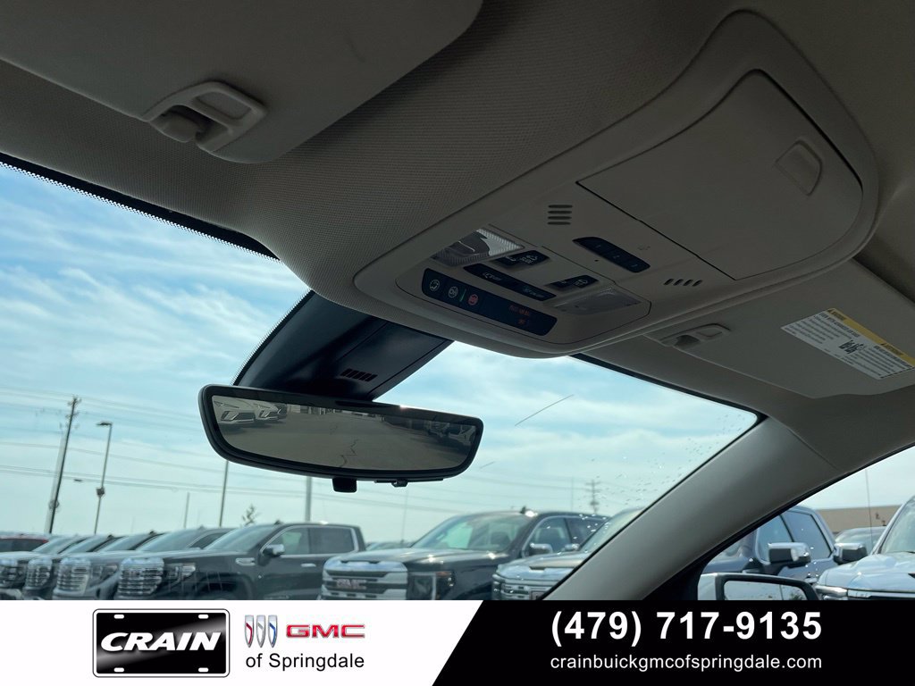Used 2023 GMC Acadia Denali w/ Denali Ultimate Package FWD image 21