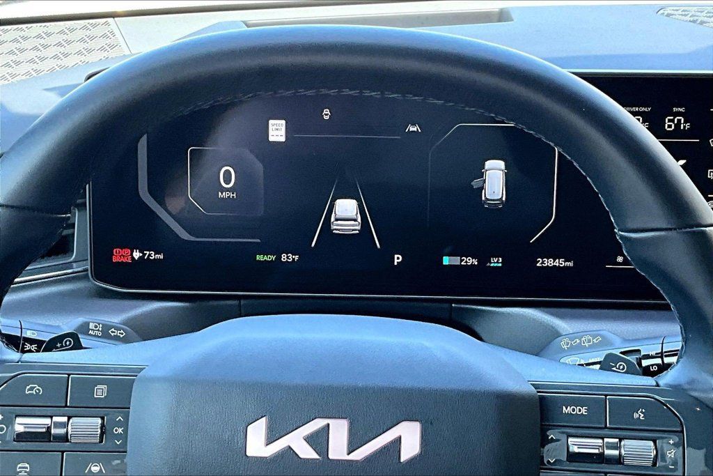 Used 2024 Kia EV9 GT-Line AWD/4WD image 15
