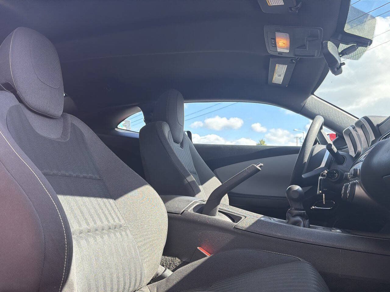 Used 2011 Chevrolet Camaro LS RWD image 14