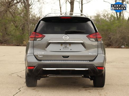 Used 2019 Nissan Rogue SL w/ Premium Package AWD/4WD image 6