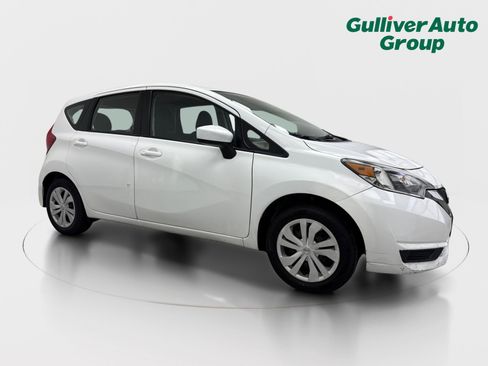 Used 2019 Nissan Versa Note SV FWD image 12