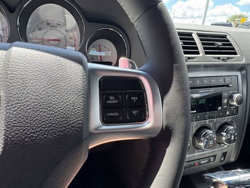 Used 2012 Dodge Challenger R/T RWD image 19