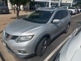 Used 2015 Nissan Rogue SL w/ SL Premium Package image 2