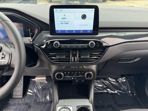 Used 2023 Ford Escape ST-Line w/ Equipment Group 301A image 25