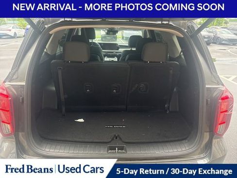Used 2023 Hyundai Palisade SEL w/ Premium Package AWD/4WD image 8