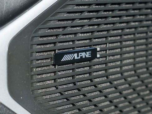 Used 2022 Jeep Wagoneer Series III w/ Rear Seat Video Group 1 image 19