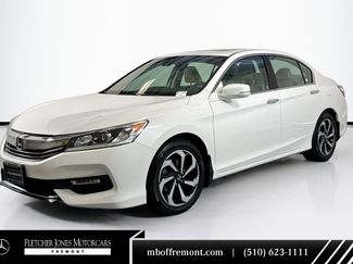 Used 2016 Honda Accord EX image 1