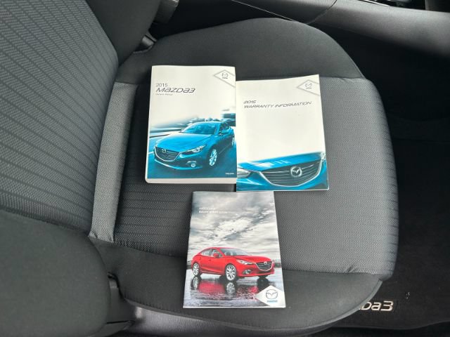 Used 2015 MAZDA MAZDA3 i Sport FWD image 33