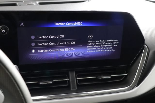 Used 2026 Chevrolet Trax LT FWD image 31