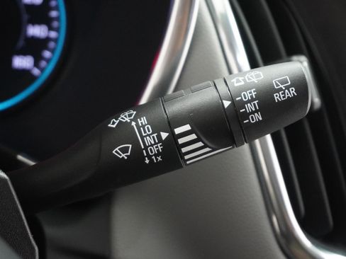 Used 2023 Chevrolet Equinox LS w/ LS Convenience Package image 23