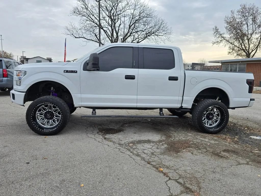 Used 2015 Ford F150 XLT AWD/4WD image 4