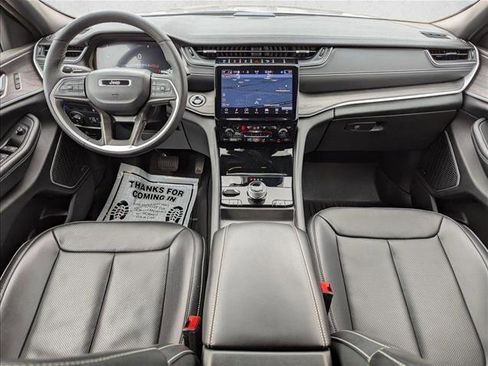 Used 2024 Jeep Grand Cherokee Limited 4xe image 18