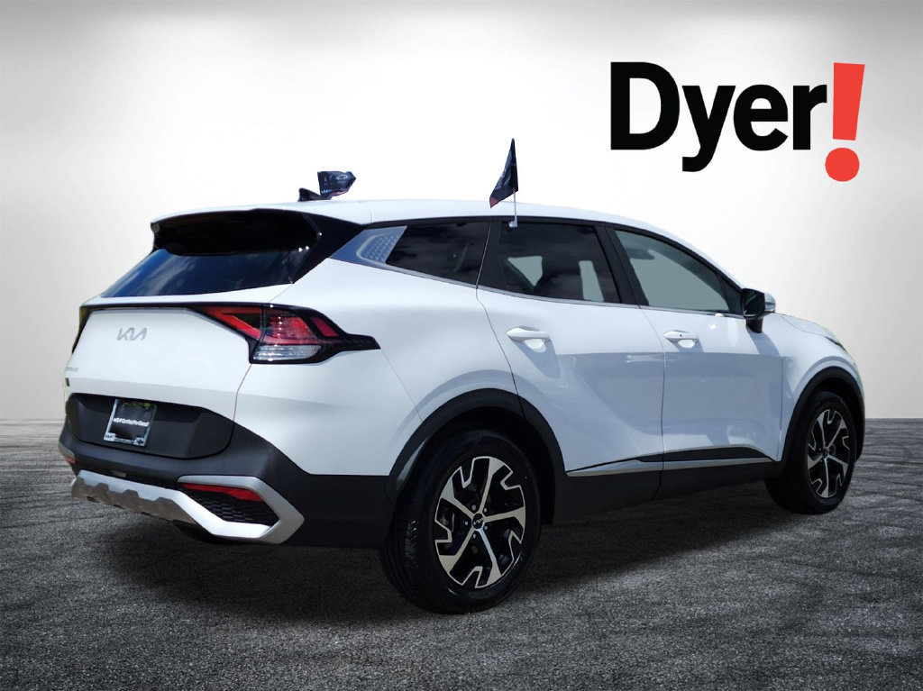 Certified 2023 Kia Sportage EX FWD image 4