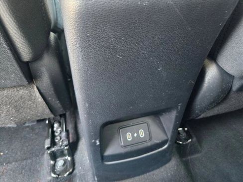 Used 2024 Kia Soul EX image 17