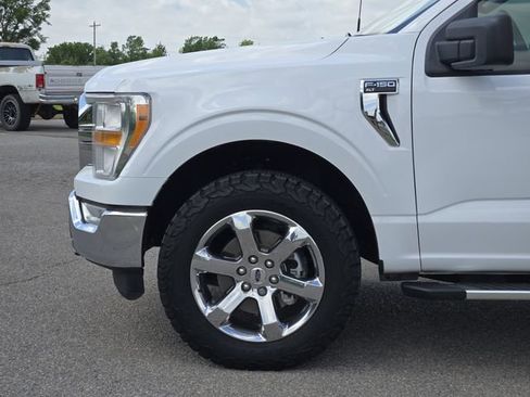 Used 2022 Ford F150 XLT w/ Equipment Group 301A Mid AWD/4WD image 8